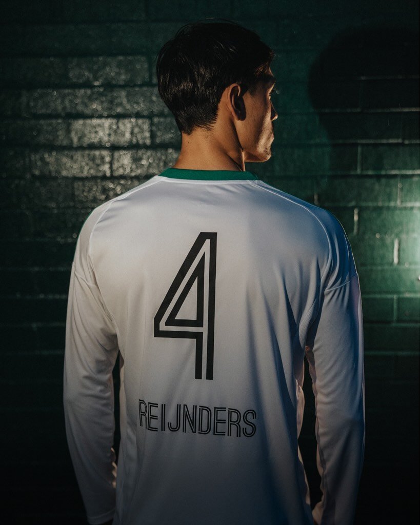 Photo shared by PEC Zwolle on January 22, 2026 tagging @tijjanireijnders. May be an image of football, soccer, sportswear, sports equipment and text.