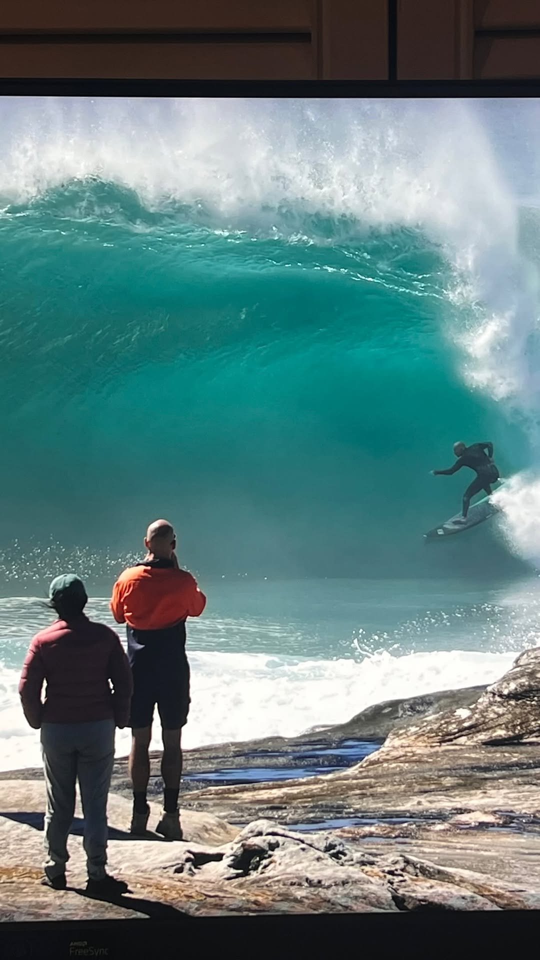 tim_bonython_swellchasers 게시물 이미지: Jug!!!!! @jugjugheadhead —- See the full edit...