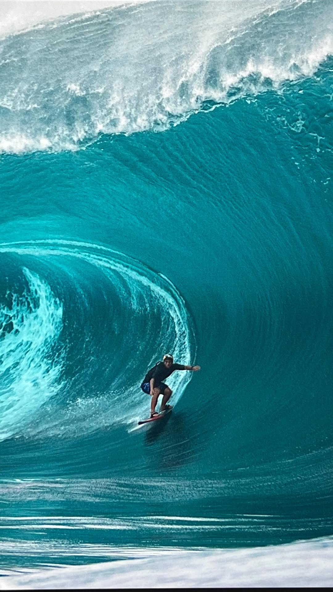 tim_bonython_swellchasers 게시물 이미지: That one!! Get @reshare_app • @redbullsurfing...