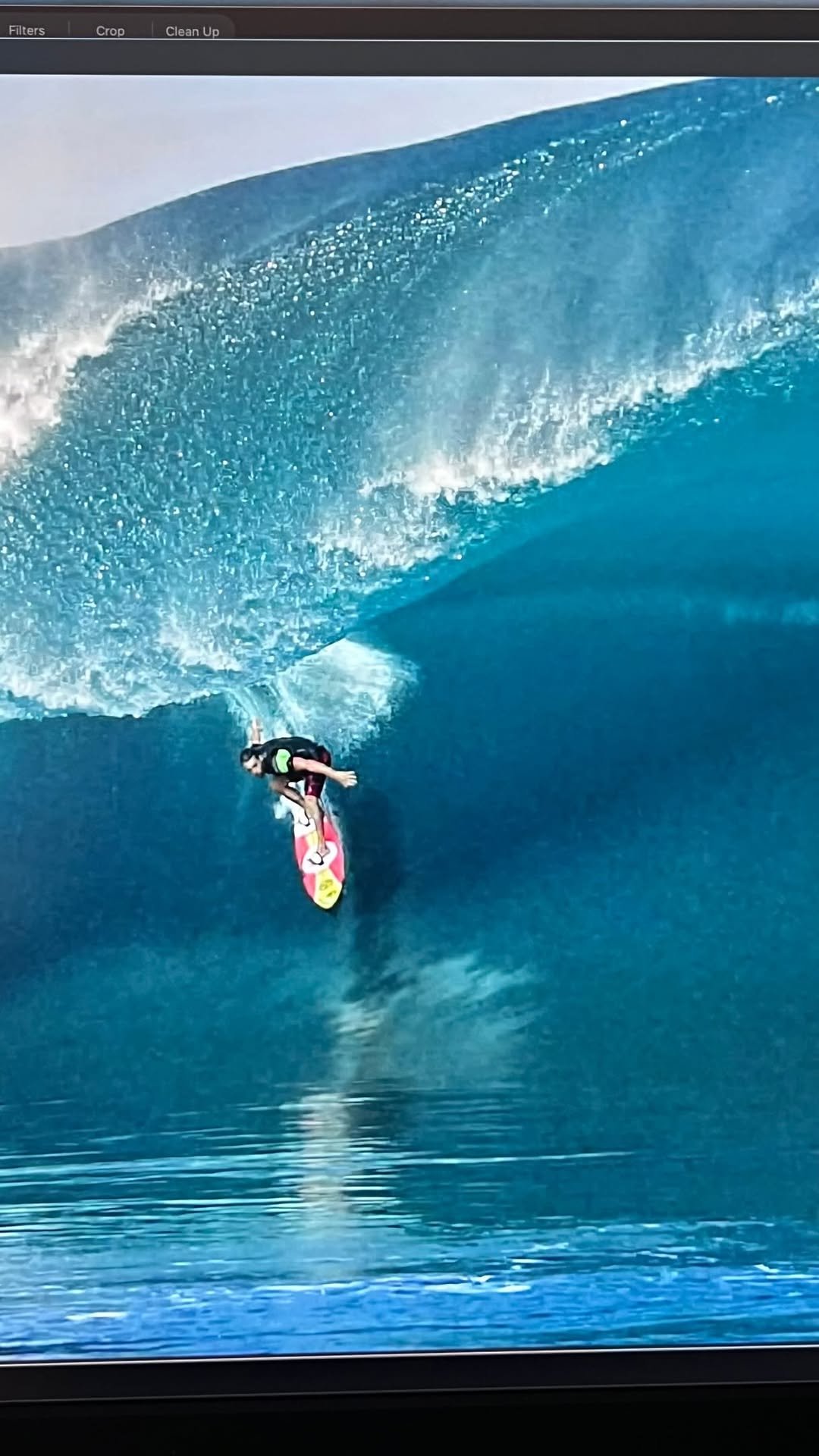 tim_bonython_swellchasers 게시물 이미지: How’s this incredible moment on a day...