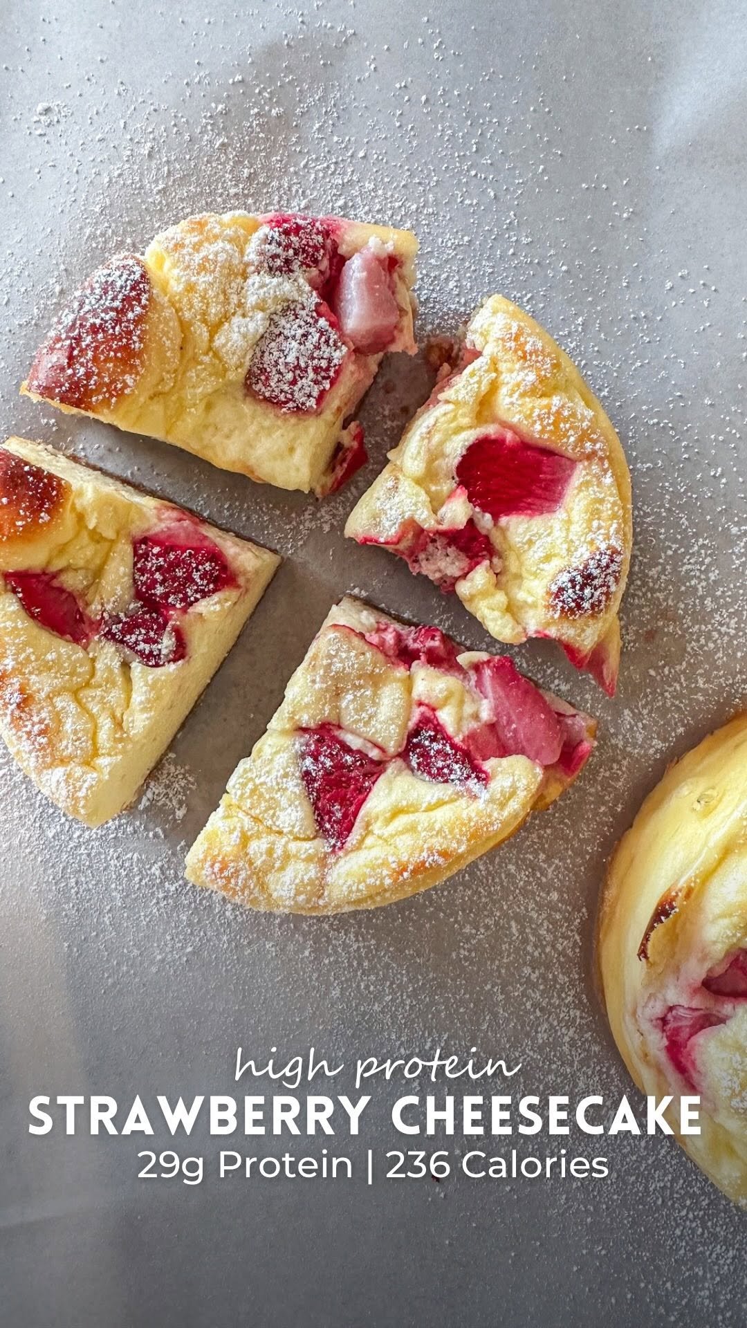 tishasveggieeats 게시물 이미지: This high protein strawberry cheesecake is one...