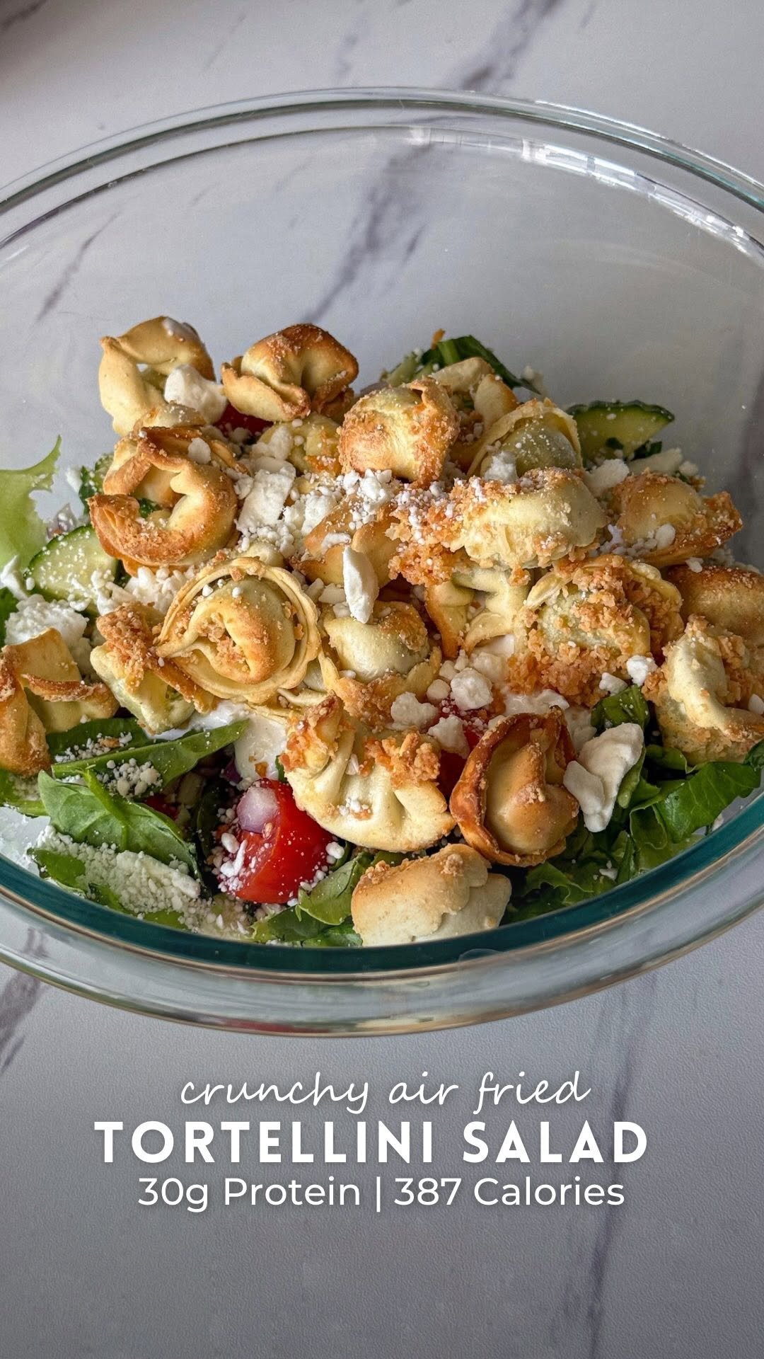 tishasveggieeats 게시물 이미지: Salad is a lot more convincing when there’s...