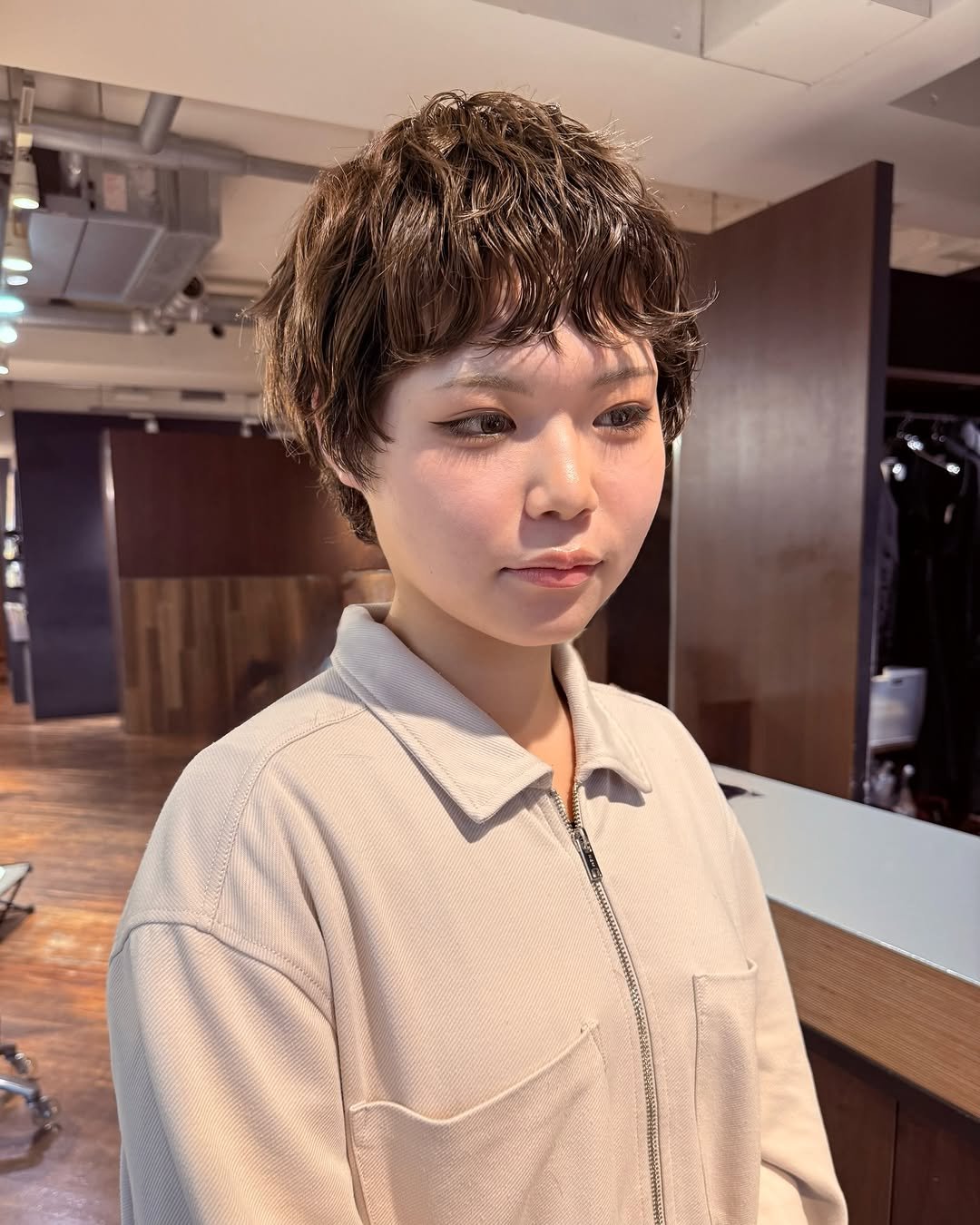 Photo by Hikaru Toma/ブリーチパーマ/パーマ/似合わせカット on December 24, 2025. May be an image of one or more people, bangs, braids and text.