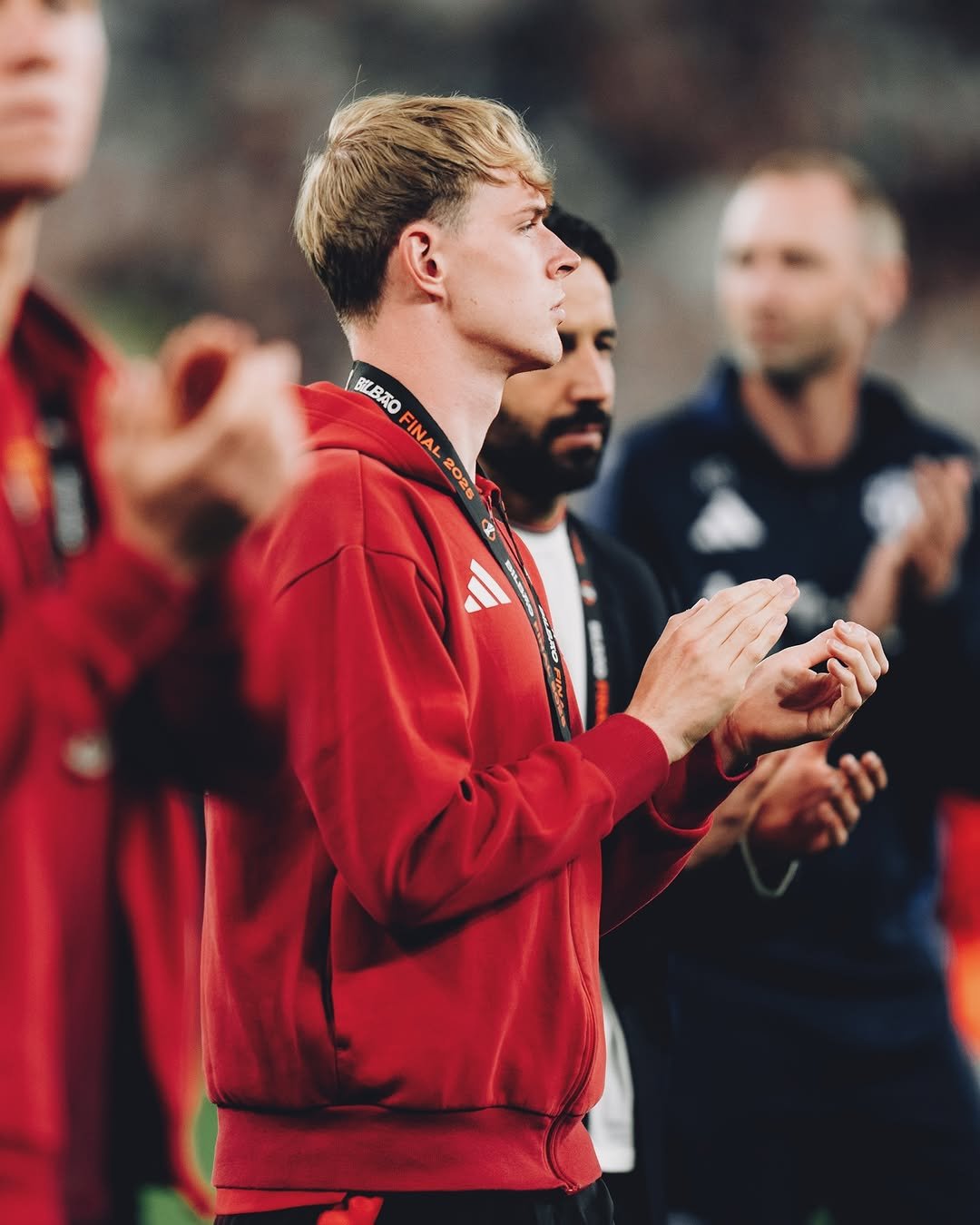 tobycollyer 게시물 이미지: Not our night. Thanks to the travelling fans...