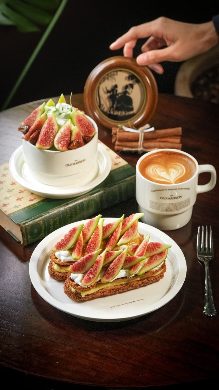 today_dessert 게시물 이미지: 연남동 무화과 아지트, 지금 놓치면 시즌 끝입니다..!

<Fig Eclair &...