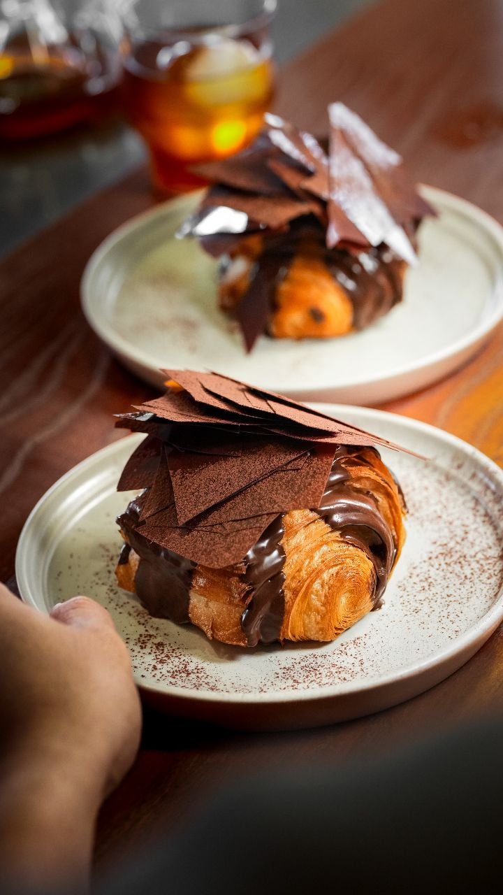 today_dessert 게시물 이미지: 서울에서 먹어본 '뺑오쇼콜라' 중 압도적 1등..!

<Pain au...
