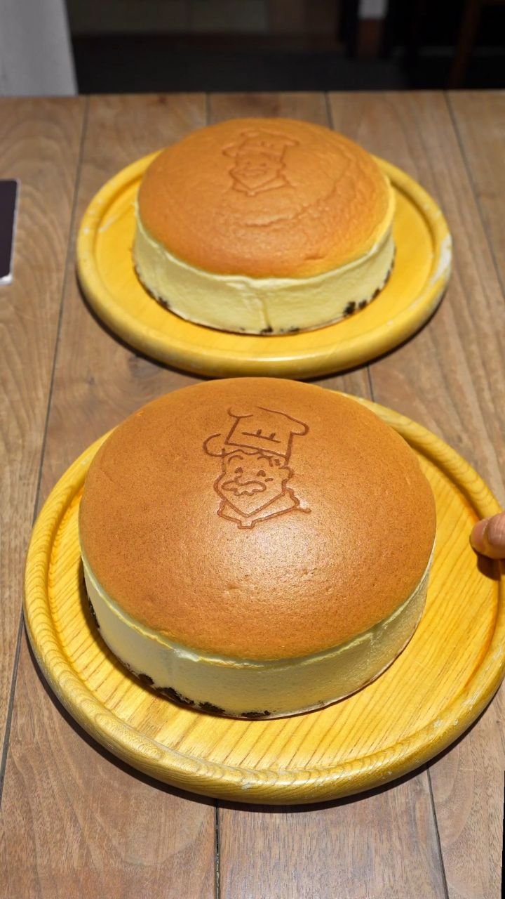 today_dessert 게시물 이미지: 입에 넣자마자 사라지는 치즈케이크..?

<Fluffy Cheesecake in...