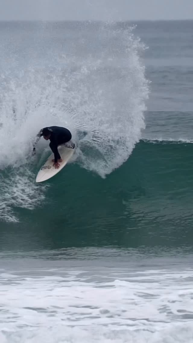 tokorosurfboards 게시물 이미지: 6am wiggles this week riding @tokorosurfboards...