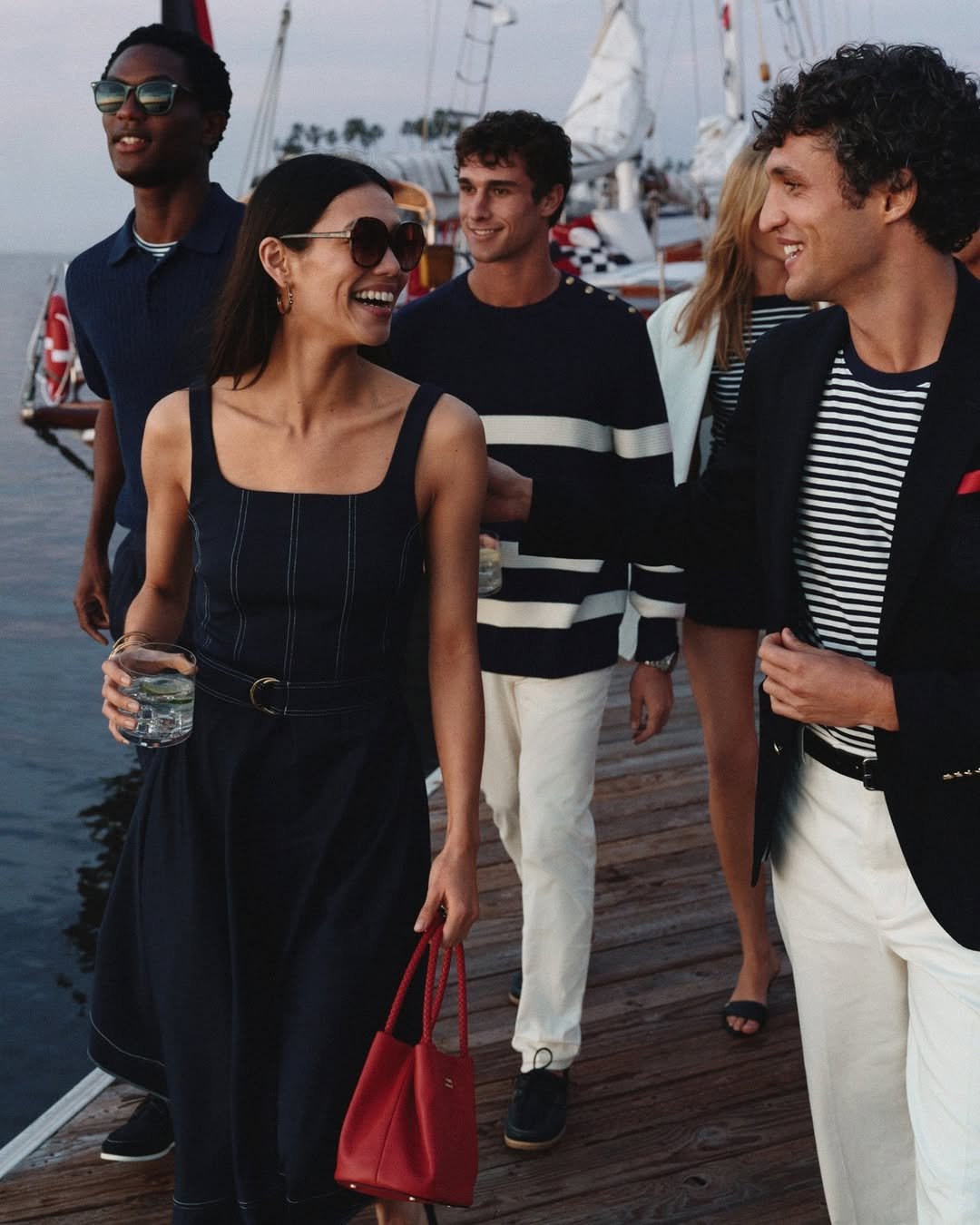 tommyhilfiger 게시물 이미지: Summer evenings like this. 
Filled with good...
