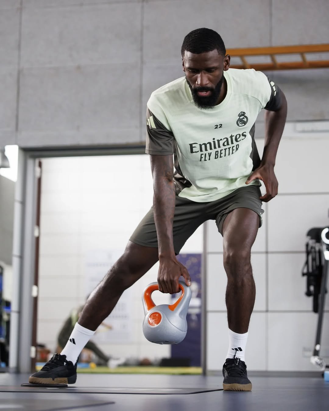 Photo shared by Antonio Rüdiger on October 16, 2025 tagging @realmadrid. May be an image of football, soccer, activewear, sportswear, sports equipment and ball.