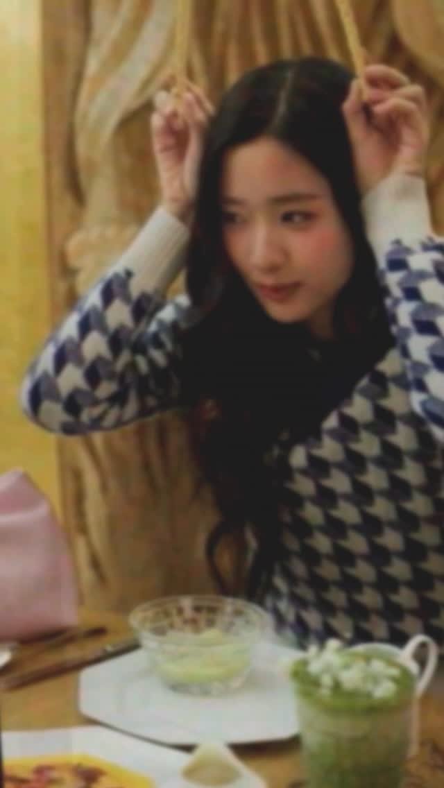 tontawan 게시물 이미지: Enjoying my café @Dior moment