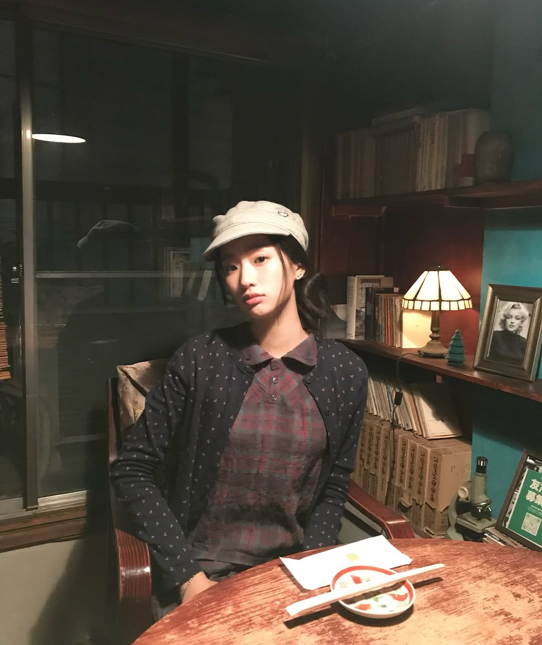 Photo by ตู / t u on April 25, 2026. May be an image of duffle coat, hat, beret, bolo tie, bowler hat and text.