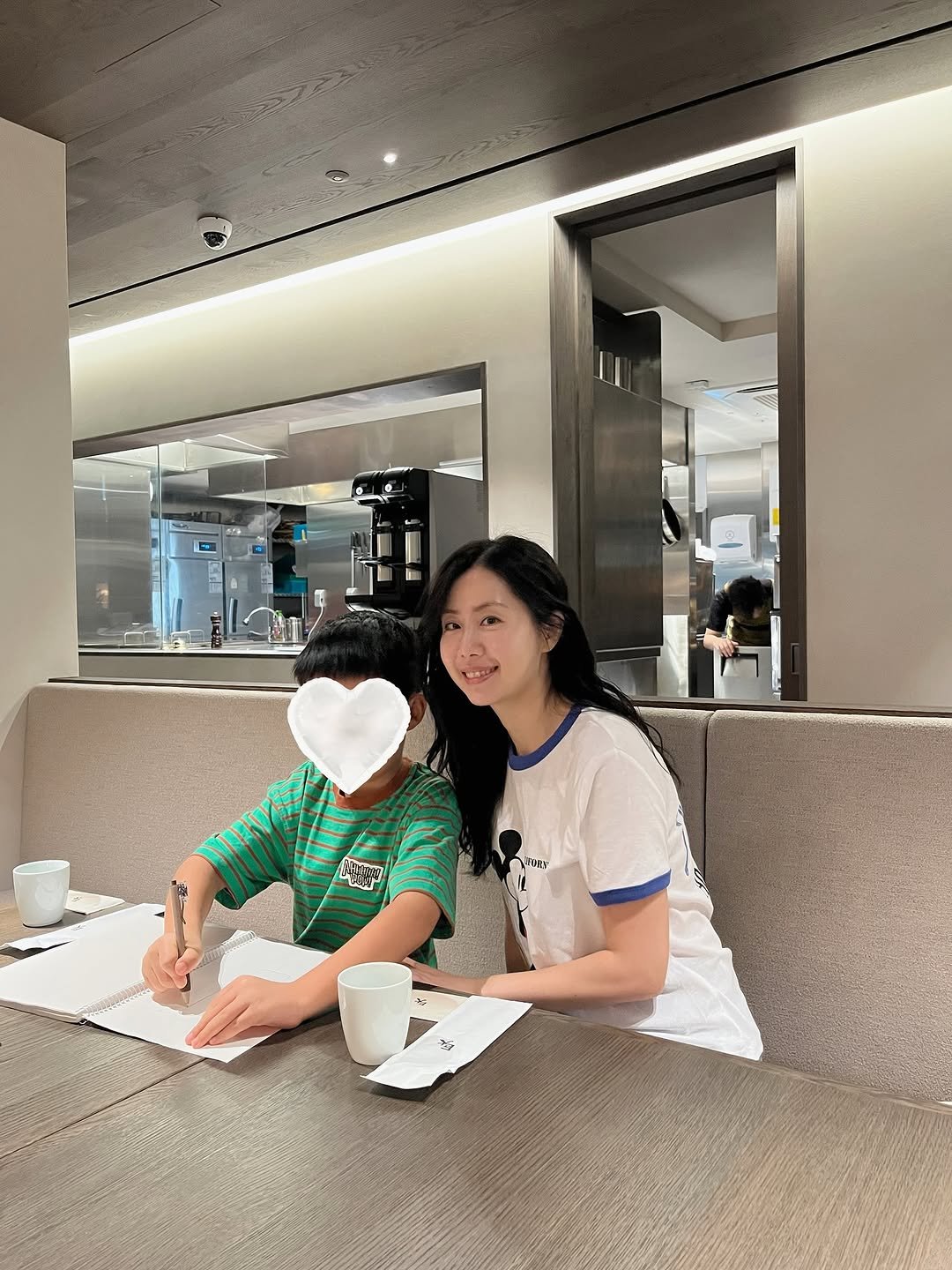 Photo by 치과의사 이은영 on August 31, 2025. May be an image of 2 people and text.