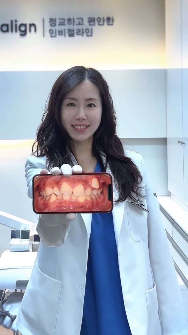 toothsilverzero 게시물 이미지: 다들 까먹은거 같은데
나 치과의사야 👩🏻⚕️
#본업모먼트