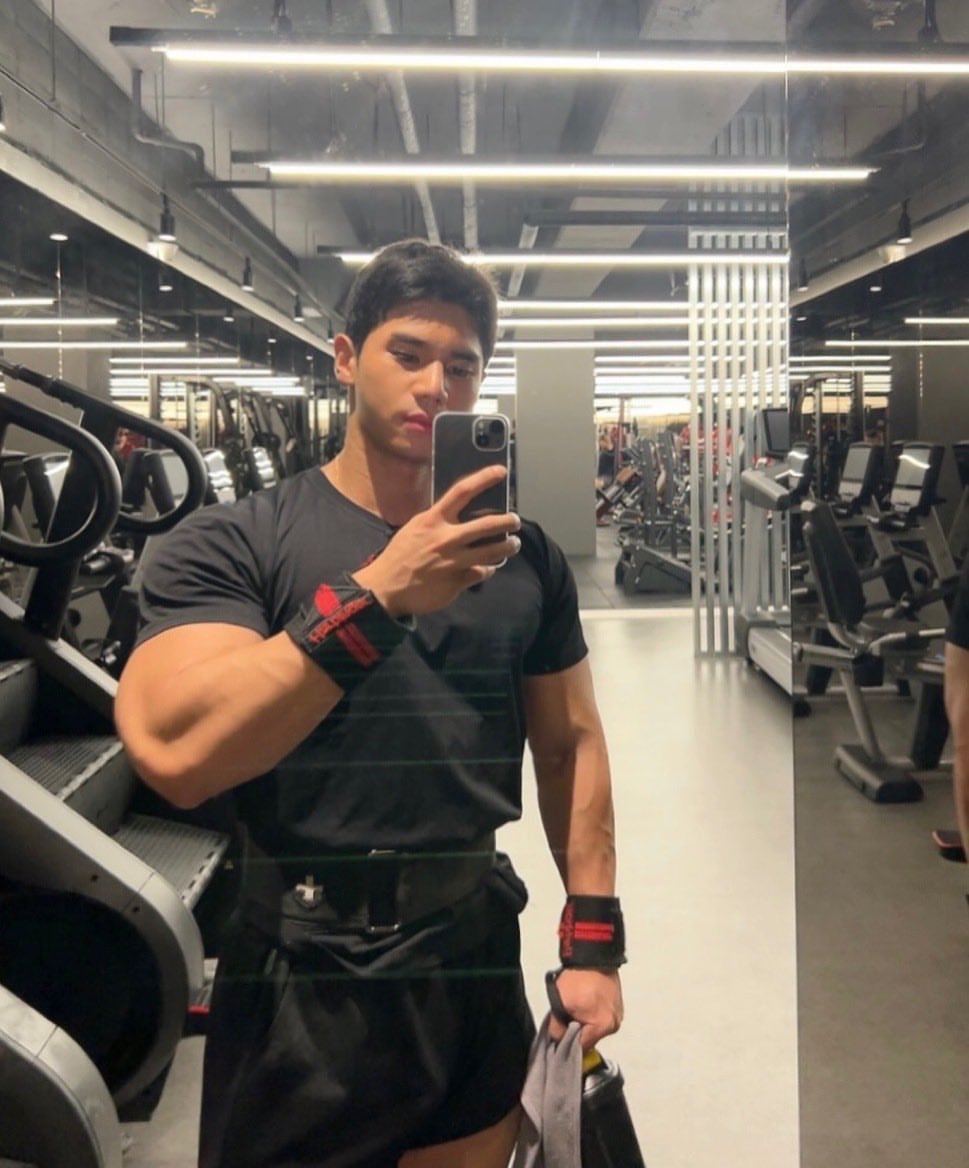 Photo by 밥토리 on December 29, 2024.