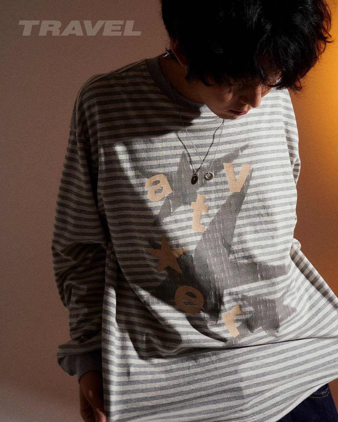 Photo by 트래블 공식 인스타그램 TRAVEL on August 17, 2025. May be an image of 1 person, top, sweatshirt and text.