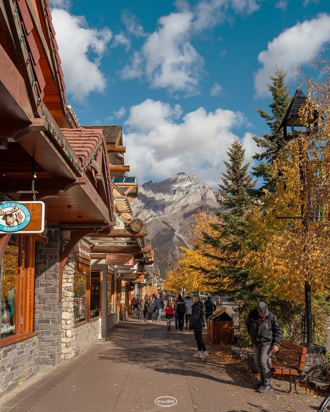 Photo shared by 다해 l 가성비 여행 크리에이터 on December 23, 2024 tagging @explorecanada.