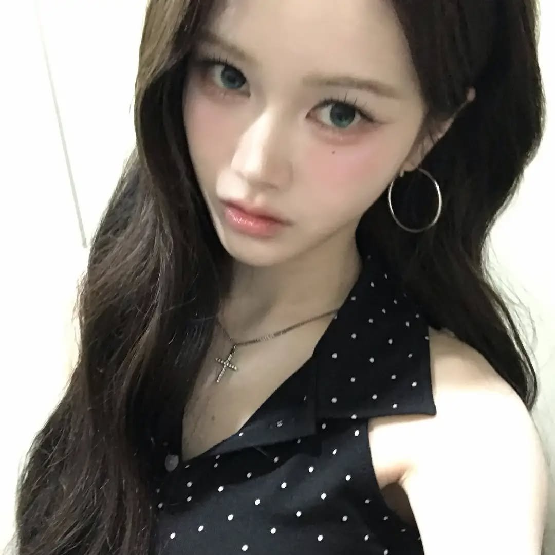 triples_house 게시물 이미지: 260623 Mayu COSMO Room update

#tripleS #트리플에스 #Mayu
