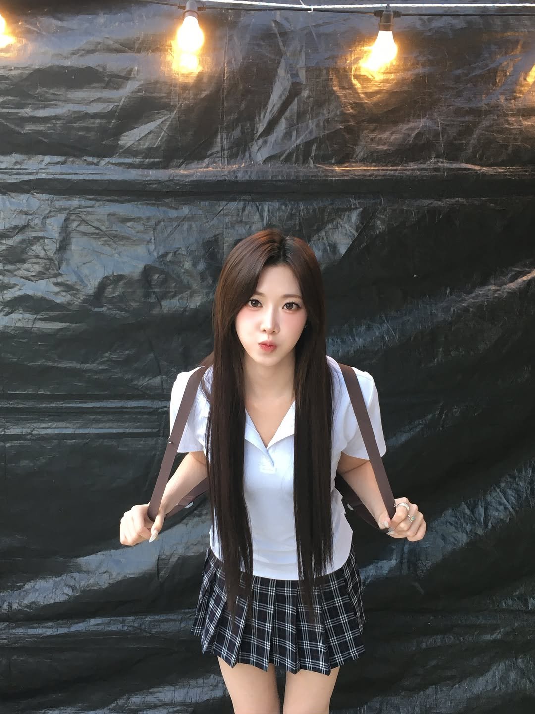 triplescosmos 게시물 이미지: 안녕 나는 니엔선배야

#tripleS #트리플에스
#Nien #니엔