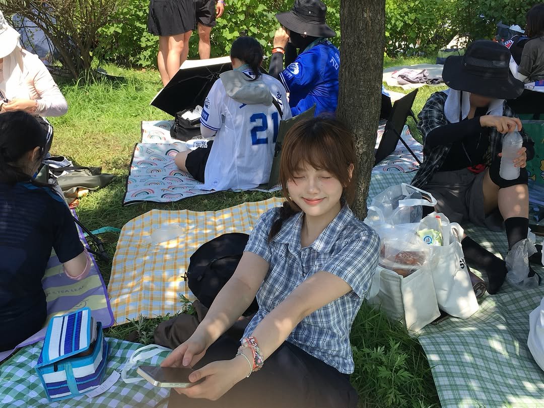 triplescosmos 게시물 이미지: 첫 여름 페스티벌 재밌었다 ~!

#tripleS #트리플에스
#SeoAh #서아