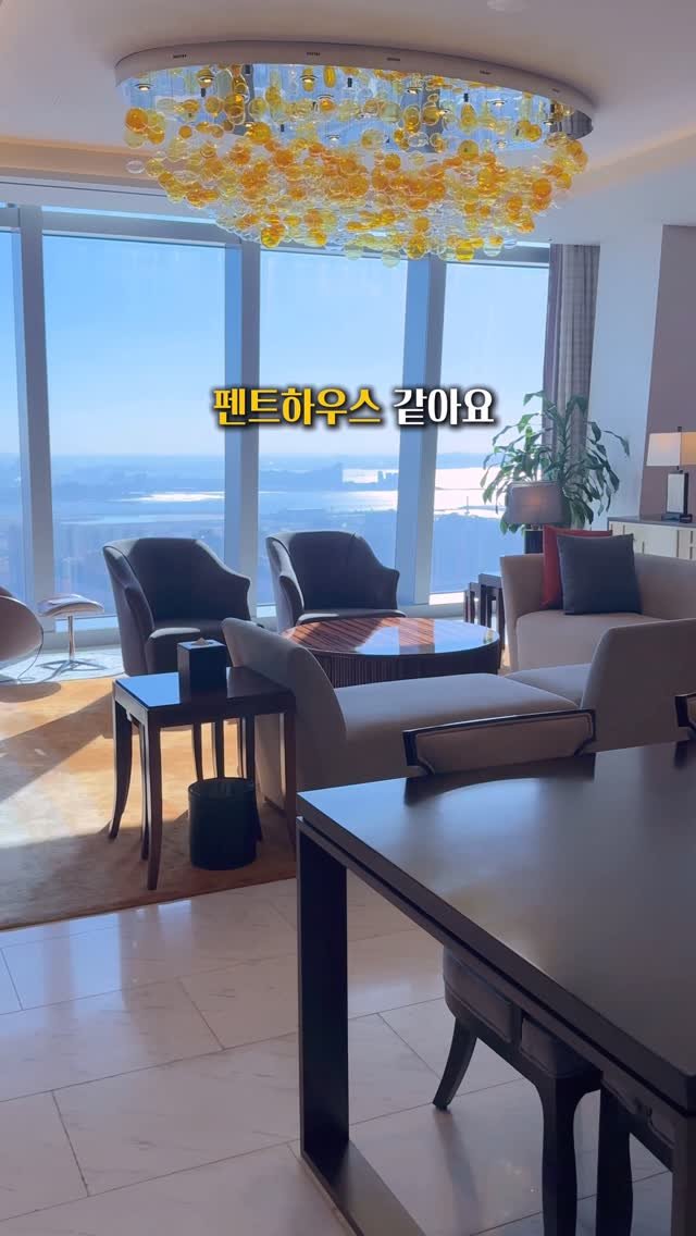 ttasa_roi 게시물 이미지: 📍특별한 날 가기 좋은, 서울 근교[65층 뷰맛집] 호텔

📍뉴욕 야경 부럽지 않은...