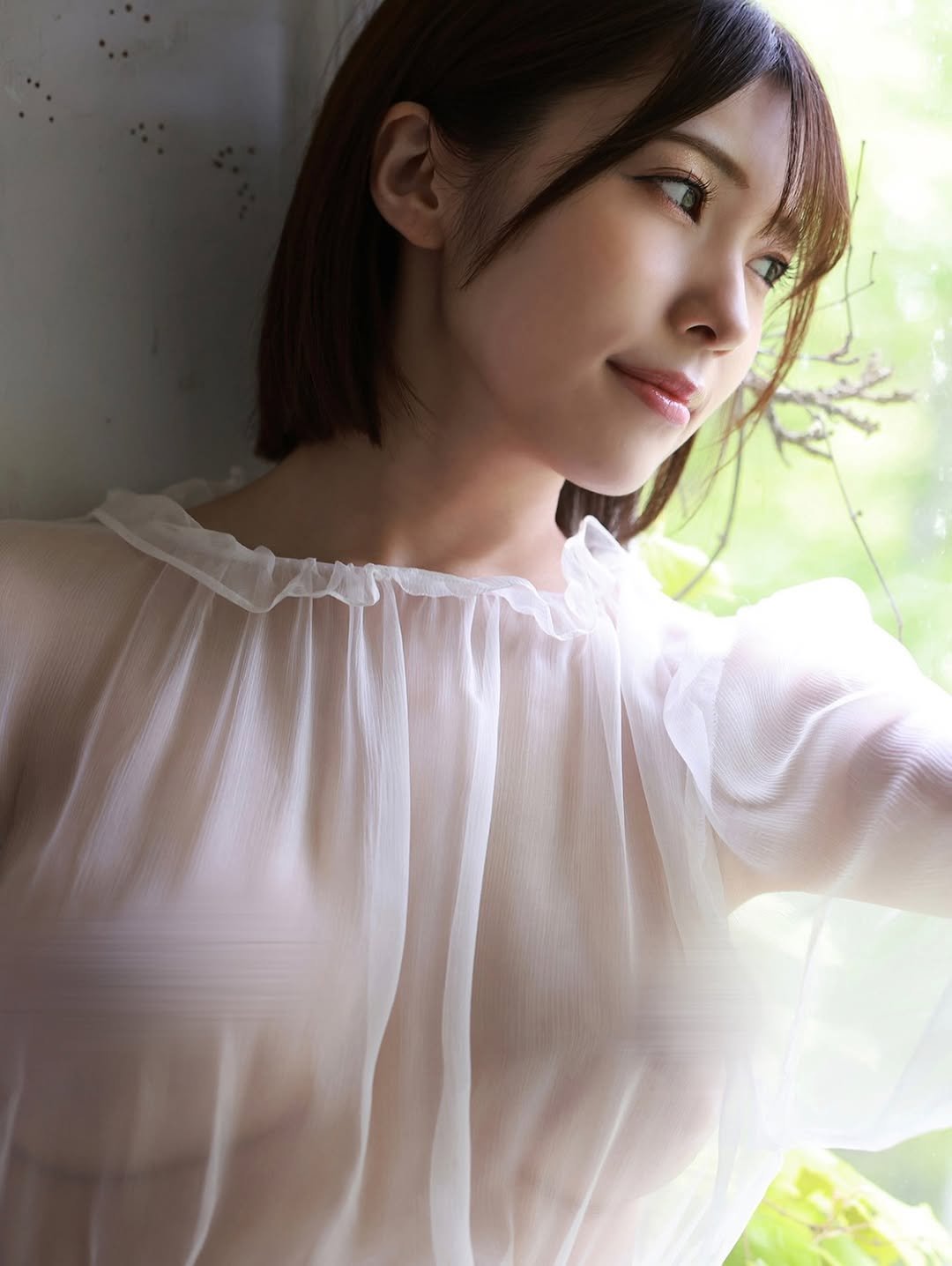 Photo by つばさ 舞❤️‍🔥 on April 23, 2026. May be an image of one or more people, hair, sleepwear and text.