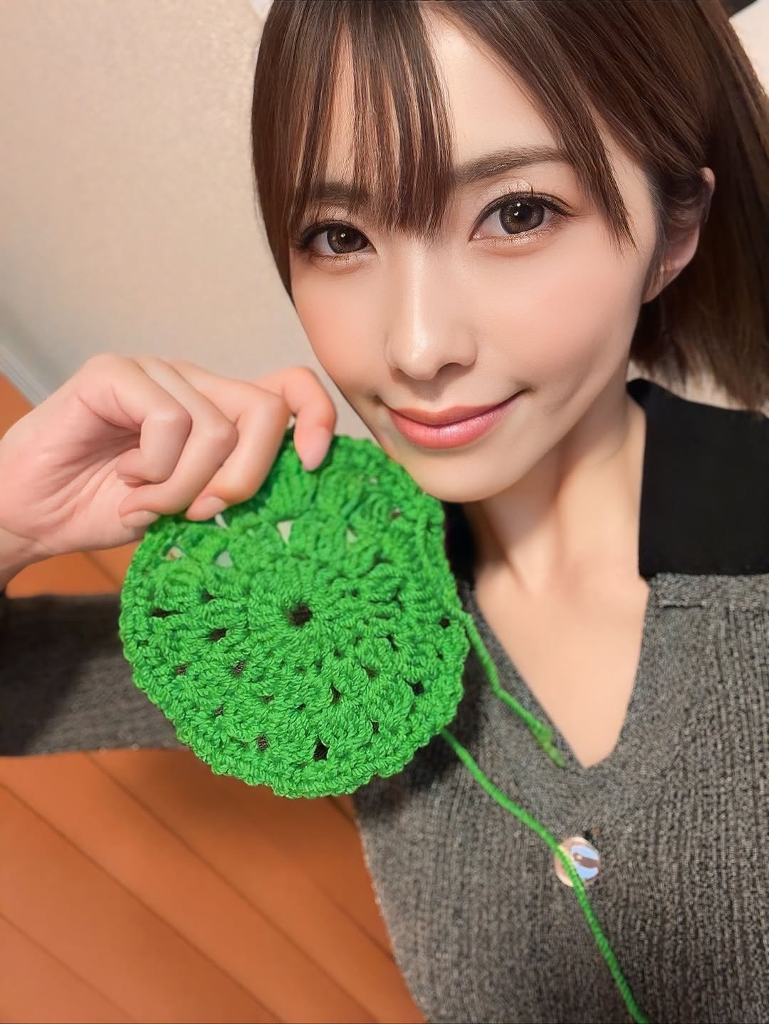 Photo by つばさ 舞❤️‍🔥 on November 01, 2025. May be an image of lace, potholder and text.