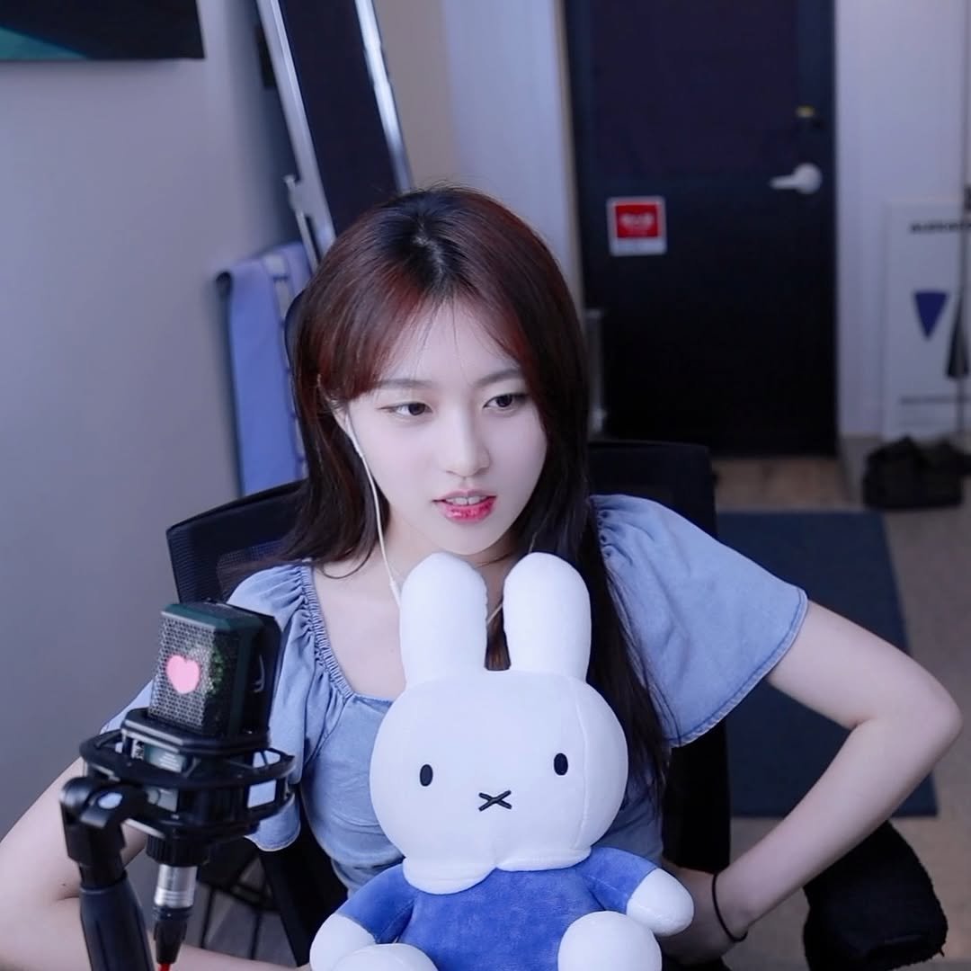 Photo by 뚜까패까 on September 11, 2025.