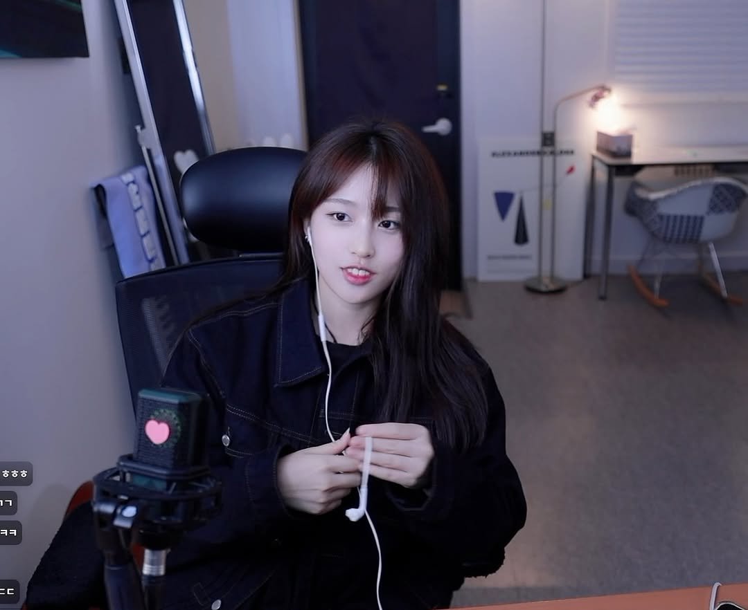 tungtreamer 게시물 이미지: 뉴 롱폼 많이 봐주세요🙇‍♀️