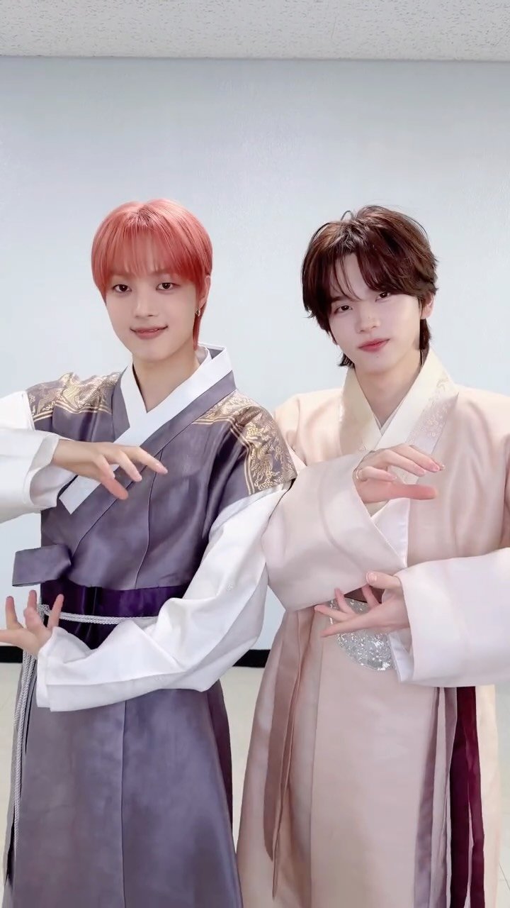 tws_pledis 게시물 이미지: 신나게 조려보자 🌀 with #SHINYU
@tws_pledis #TWS...