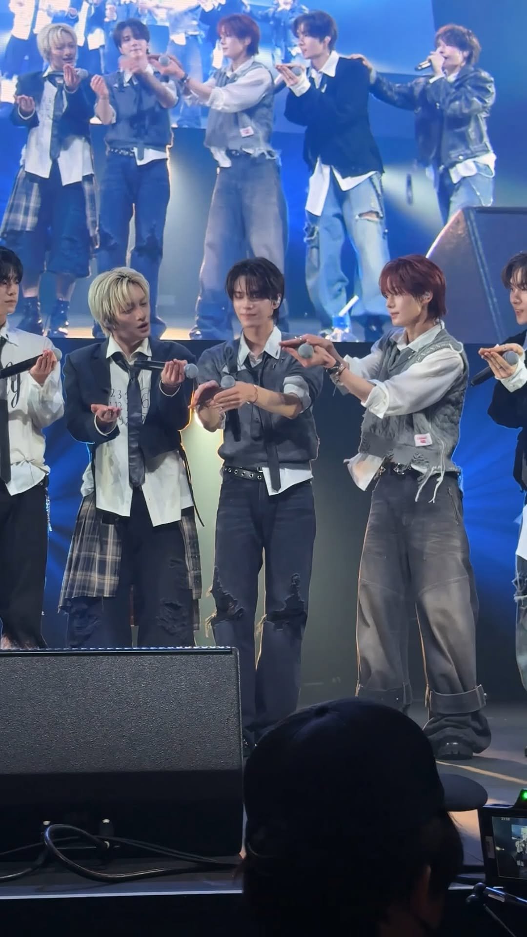 tws_pledis 게시물 이미지: ‘はじめまして’ ＠ COUNTDOWN JAPAN 25/26

#TWS...