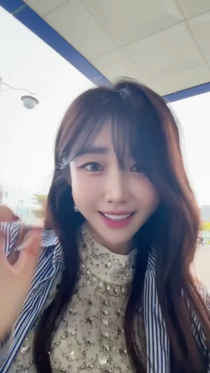 u.bi_ 게시물 이미지: 대구행사도 클리어~ 
퇴근💗