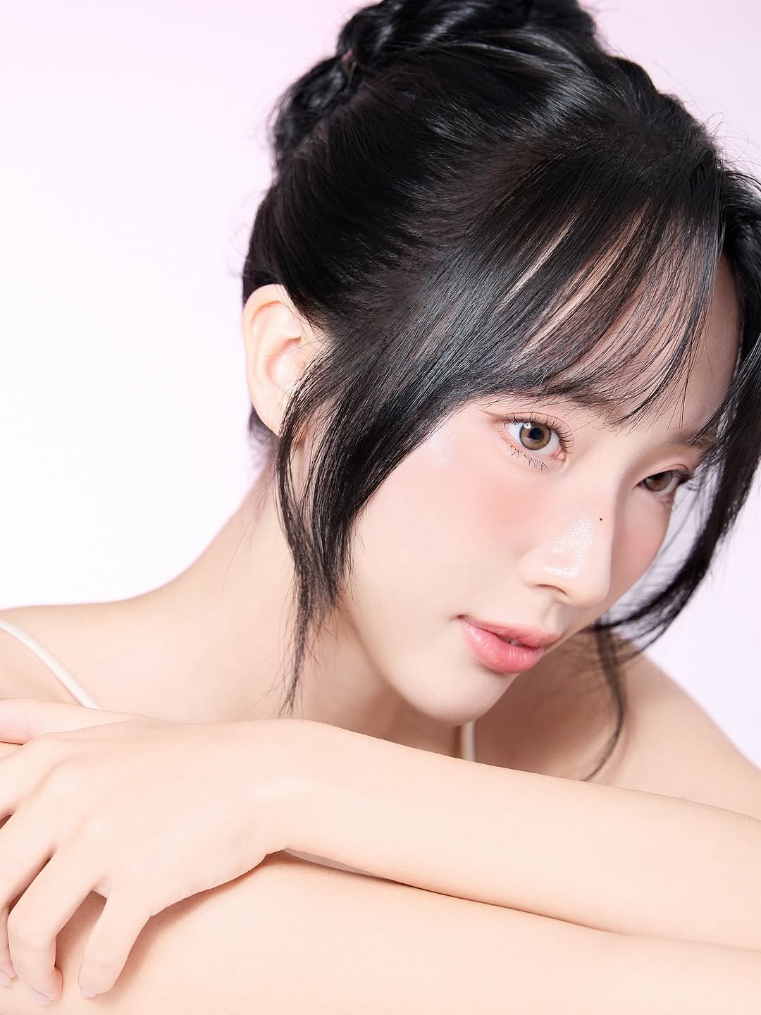 Photo shared by 유기리니🦒 on October 16, 2025 tagging @ejunnieee, and @rosse__photography_.