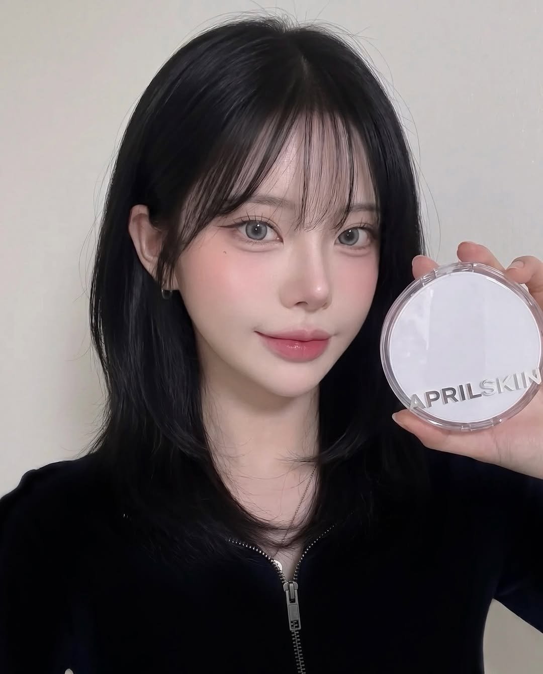 ub_dubi 게시물 이미지: 요즘 베이스 뭐 쓰냐는 질문 많이 받았는데
요거 은근 손 자주 가는 중...