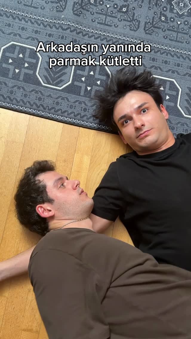 uberkuloz 게시물 이미지: Bu videoyu bir yerinizi kütletmeden...