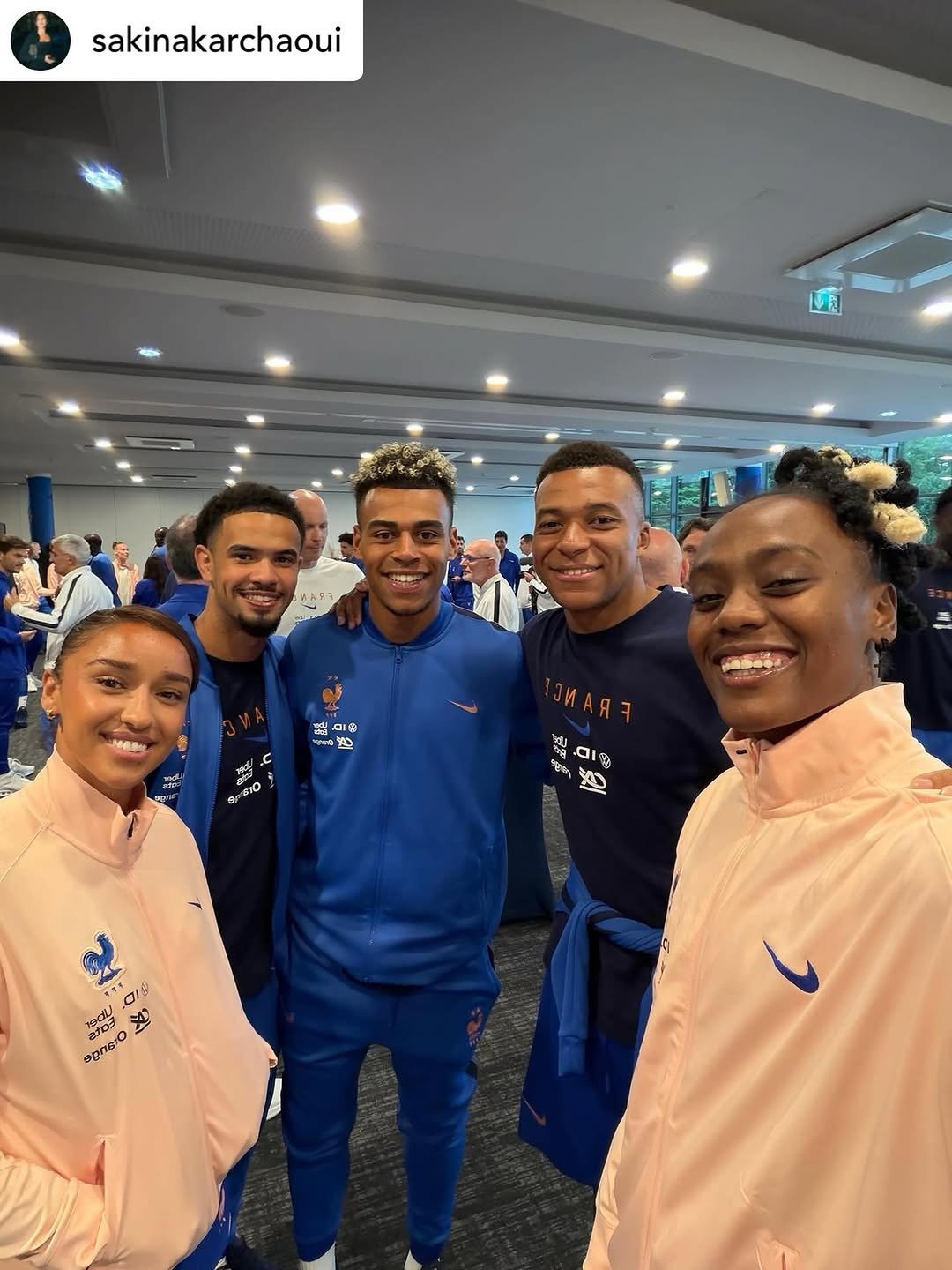 uefaeuro 게시물 이미지: 🇫🇷🤝