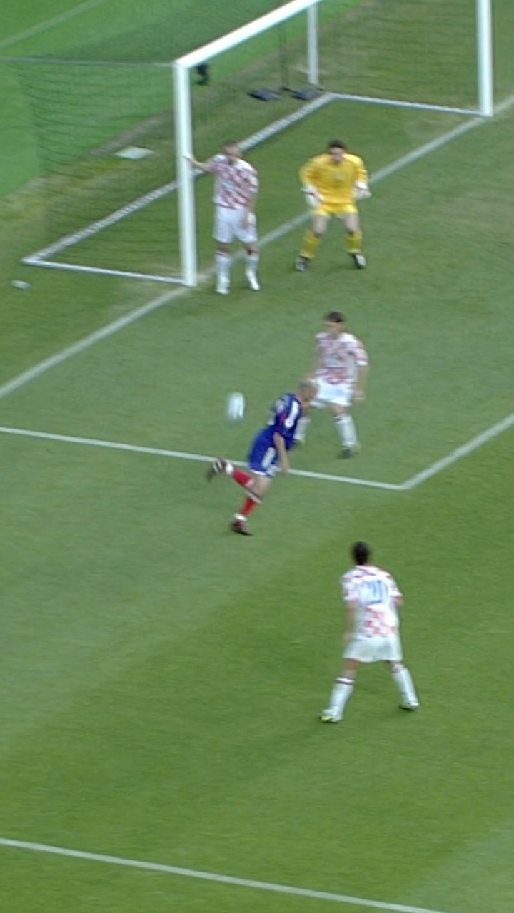 uefaeuro 게시물 이미지: Almost one of the great assists 🫢