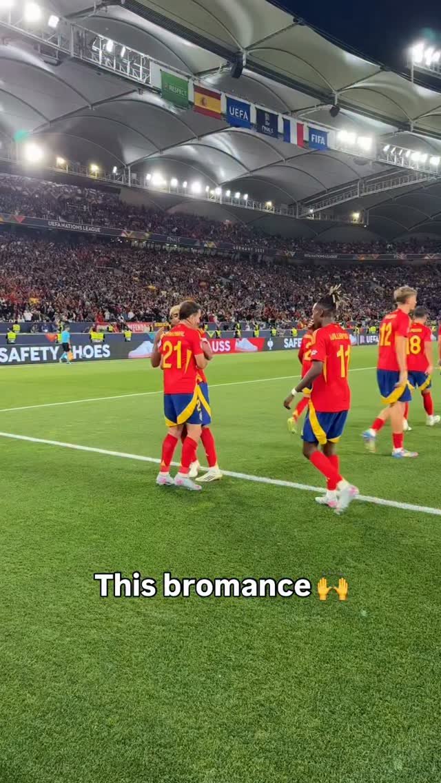 uefaeuro 게시물 이미지: Lamine Yamal x Nico Williams 🇪🇸