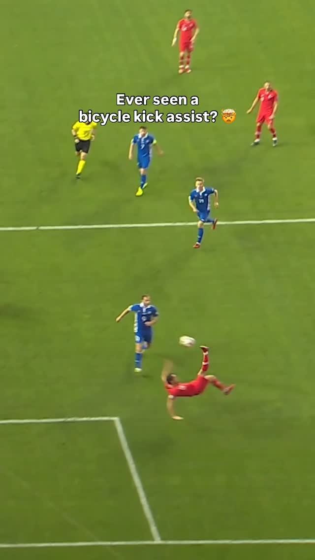 uefaeuro 게시물 이미지: Brilliance from Hakan Çalhanoğlu 🪄