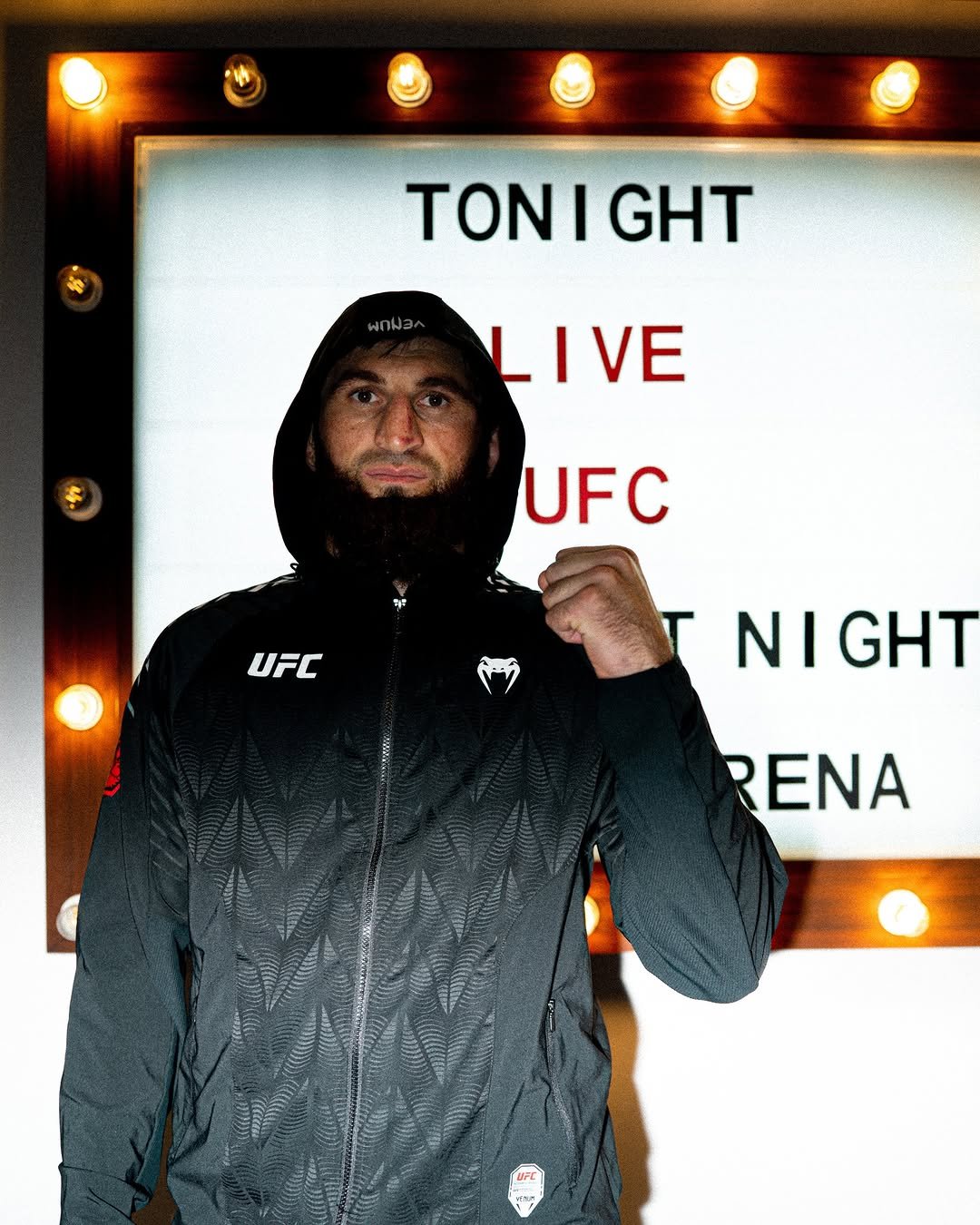 ufc 게시물 이미지: #UFCAbuDhabi Main Card Winners!