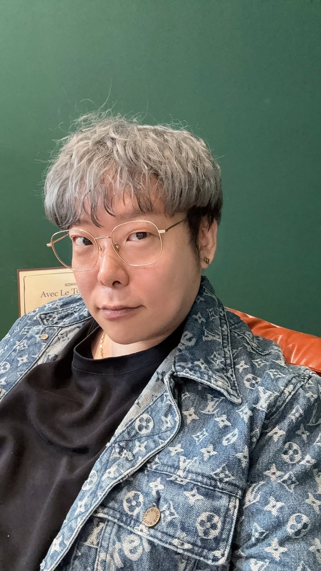 uhbee_rurucheche 게시물 이미지: 오늘도 하루종일 촬영~~~
살려줘~~~~~~