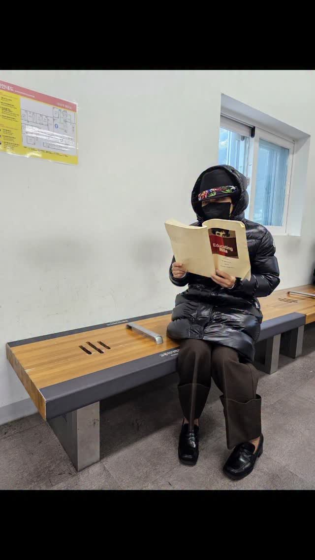 ulumma2012 게시물 이미지: 조혜련이 리타되는 과정!!
2인극입니다.
떨리네요~~
살면서 이런 떨림 너무 좋아요...