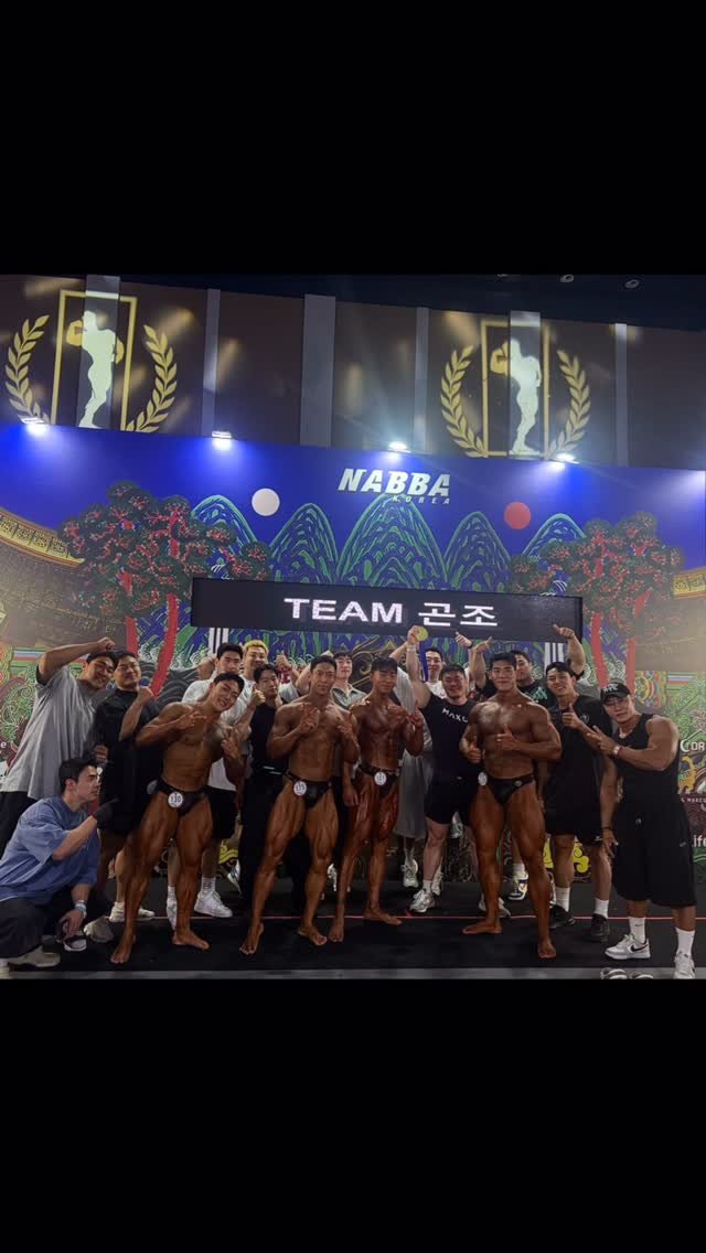 um__ni_fit 게시물 이미지: #곤조 

서로 가진 색이 다른 사람들이 만나 ,

조화를 이룰 때 비로소 가장...