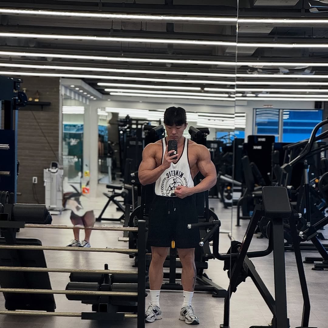 um__ni_fit 게시물 이미지: #동기부여 
반복에 지치지 말자 제발
잘하는 거 해야지 ?

매 순간에 최선을 다...