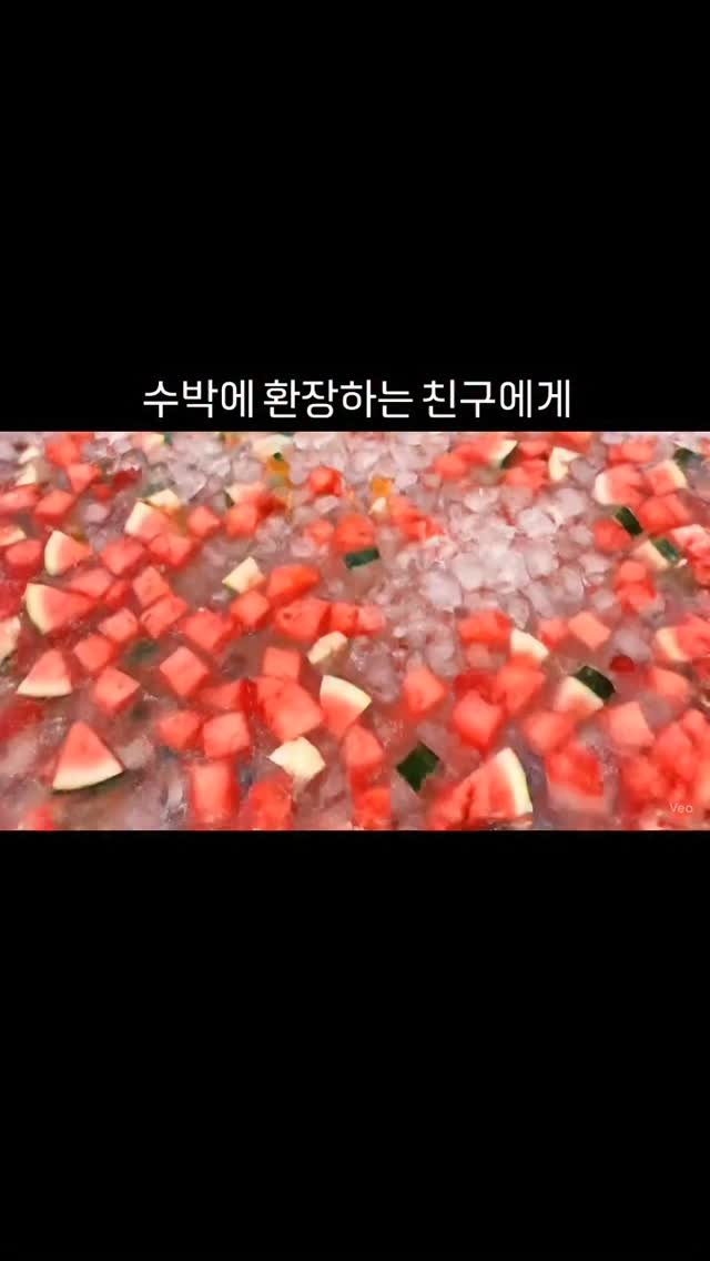 uncle_haha.ha 게시물 이미지: 계곡에 동동이