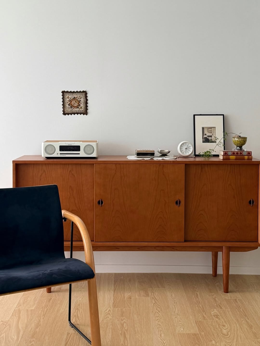 Photo shared by 언커먼하우스 UNCOMMON HOUSE on February 18, 2026 tagging @uncommonhouse. May be an image of credenza, indoors and text.