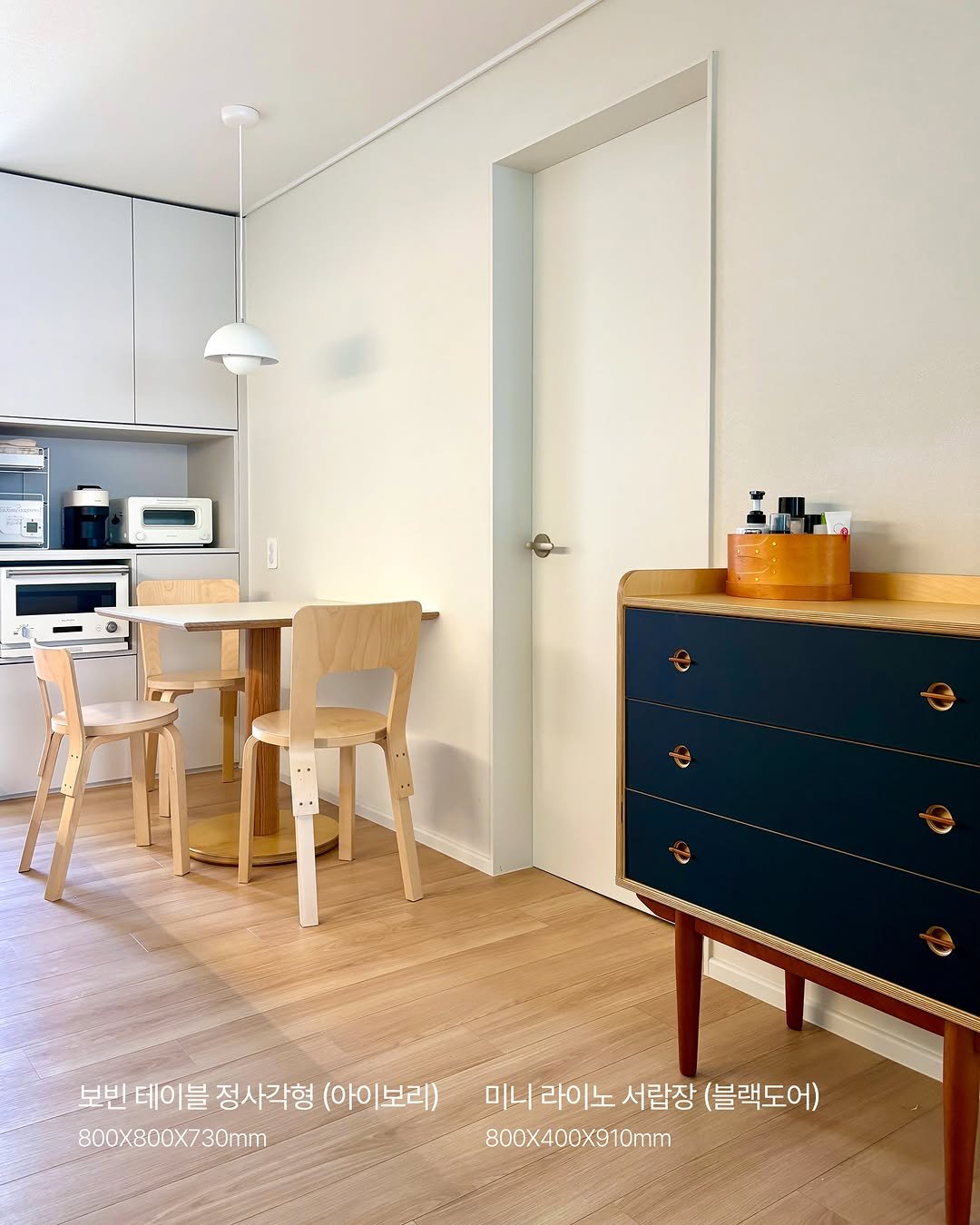 uncommonhouse 게시물 이미지: 🏡보빈 테이블, 플랜트 벤치에 이어 
미니라이노 서랍장까지, 
취향이 모인 공간이...