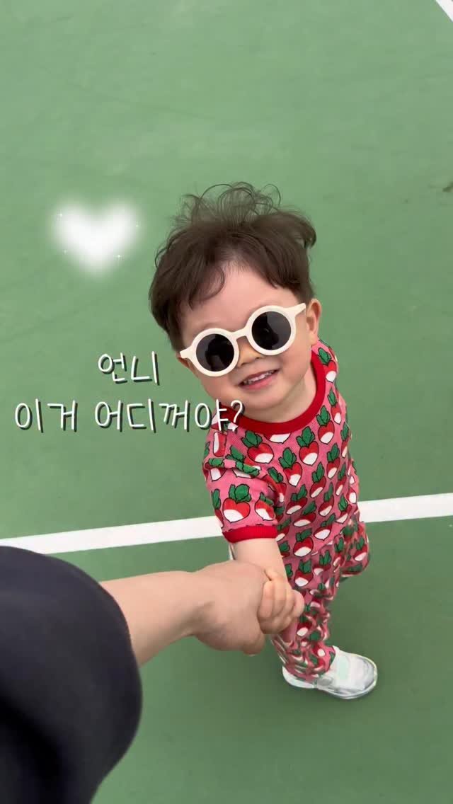 urra_story 게시물 이미지: ❤️남겨주세염 오픈 날 링크 보내드릴께요
그리구 두 분 추첨해 원하시는 세트룩...