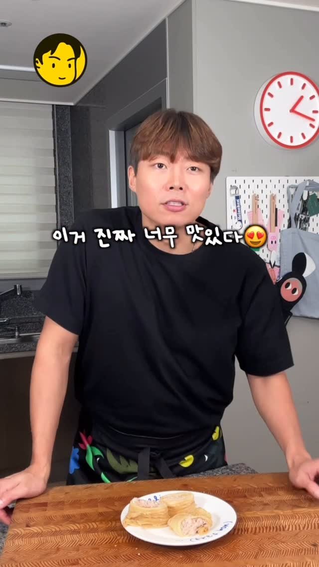 ursidecook 게시물 이미지: 🔥 김밥계의 끝판왕 등판 🔥
묵은지 ❌참치 마요김밥
묵은지 씻고,
참치마요...