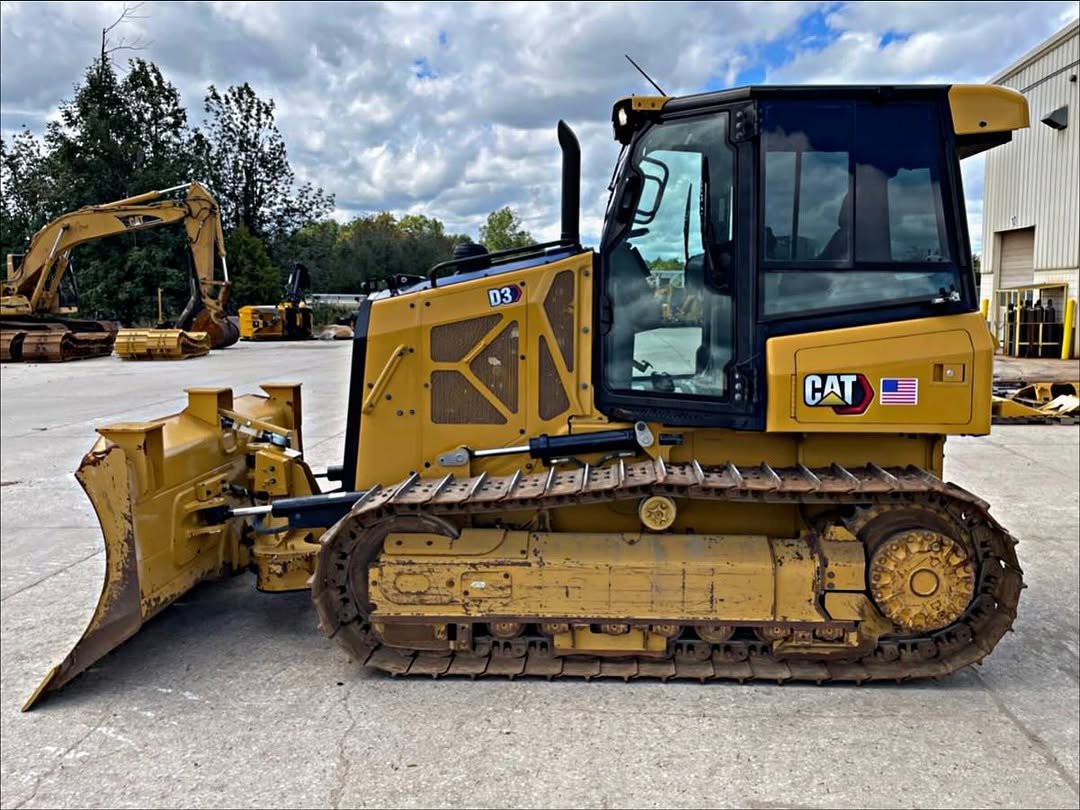 Photo by CAT Heavy Equipment on October 23, 2025. May be an image of scraper.